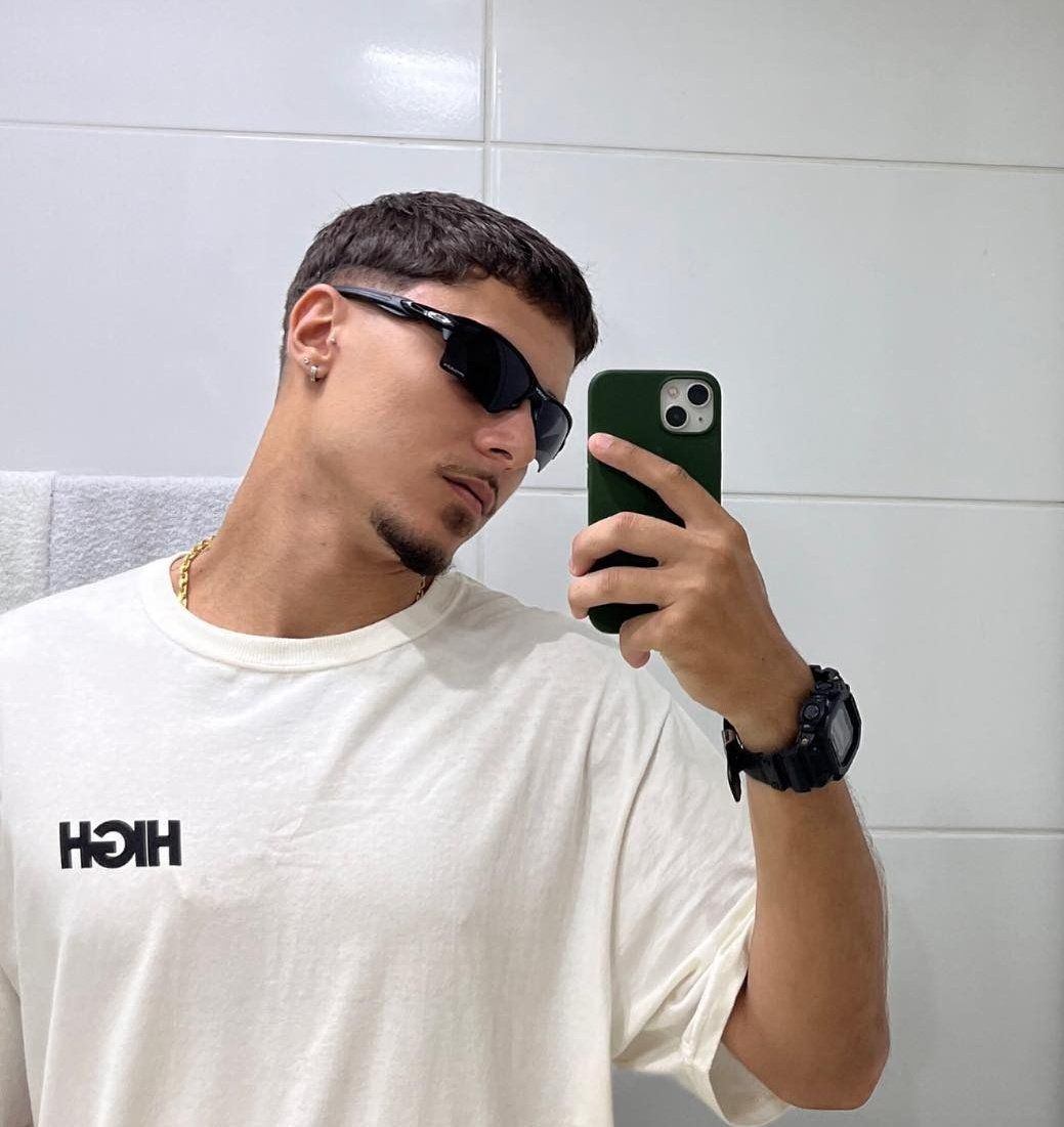 Lucas O.